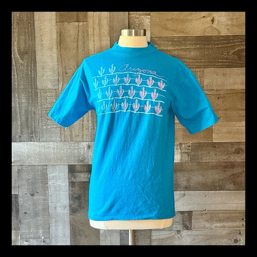 Vintage 90s blue Arizona t-shirt large saguro cactus desert earth girl southwest